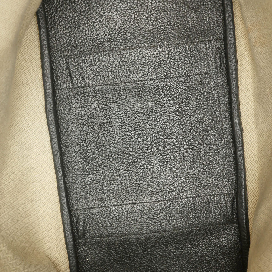 54995_9a057f103d_file-square