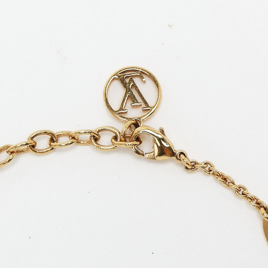Louis Vuitton Essential V Bracelet
