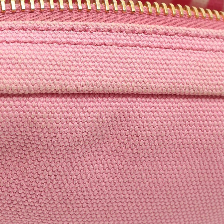 55418_3df7f3f11a_file-square