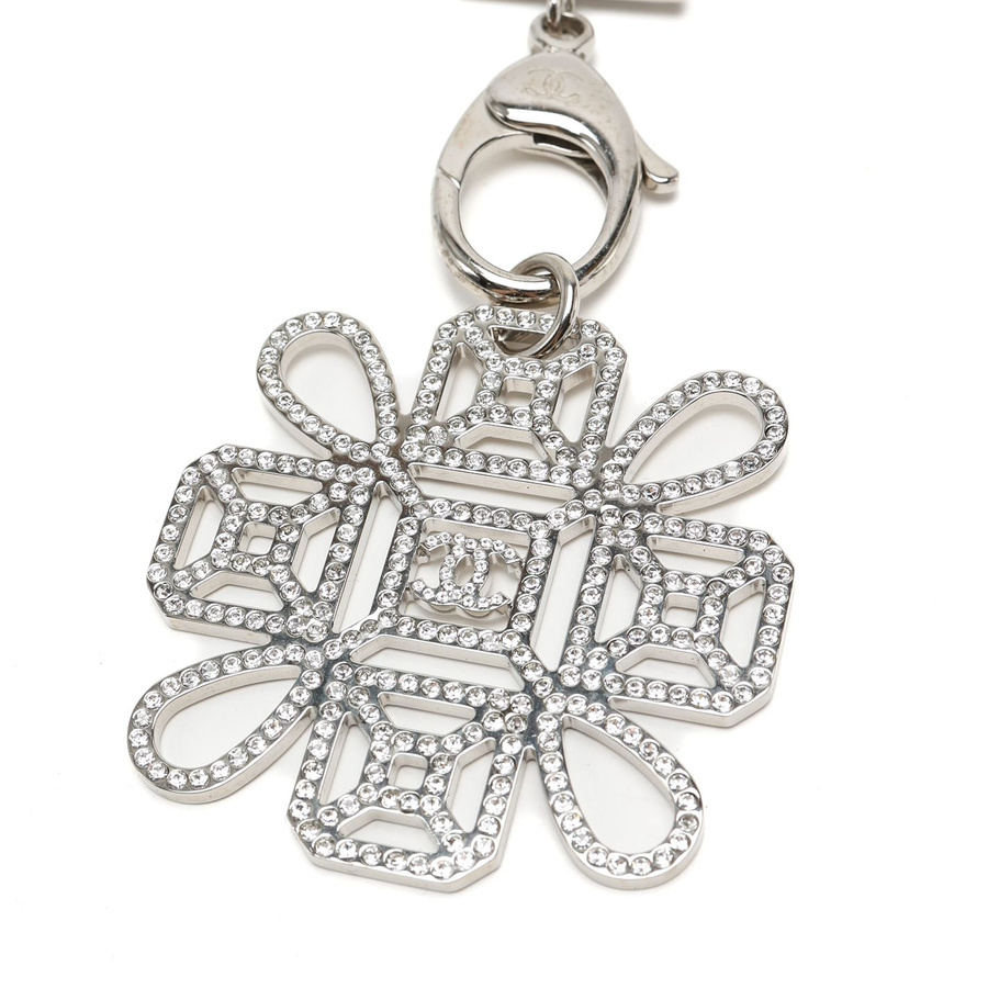 55431_906a68b9ef_file-square
