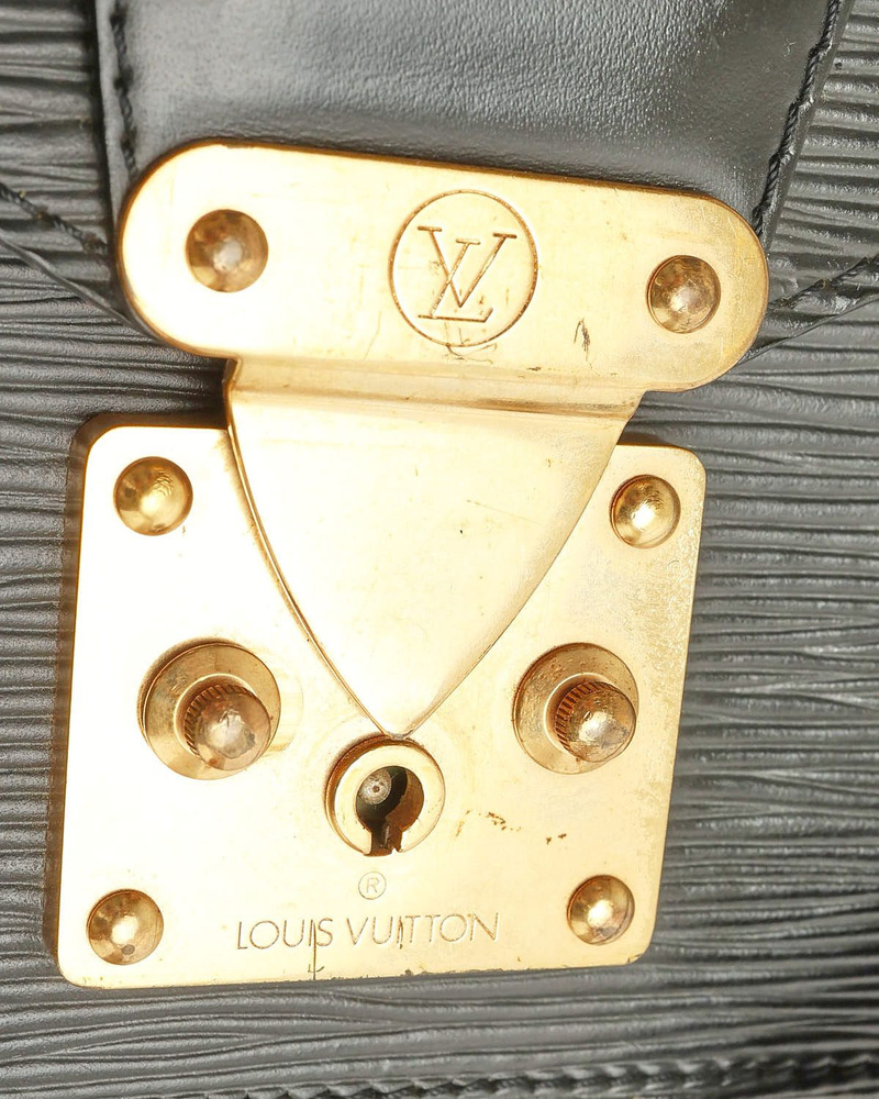 Louis Vuitton EPI Monceau 28 Bag