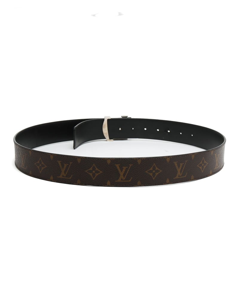 Louis Vuitton LV Reversible Belt, Size 95