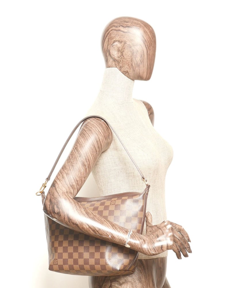 Louis Vuitton Damier Illovo MM Shoulder Bag