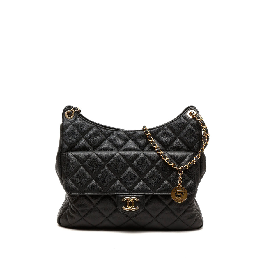 Chanel Caviar Large Wavy CC Bag