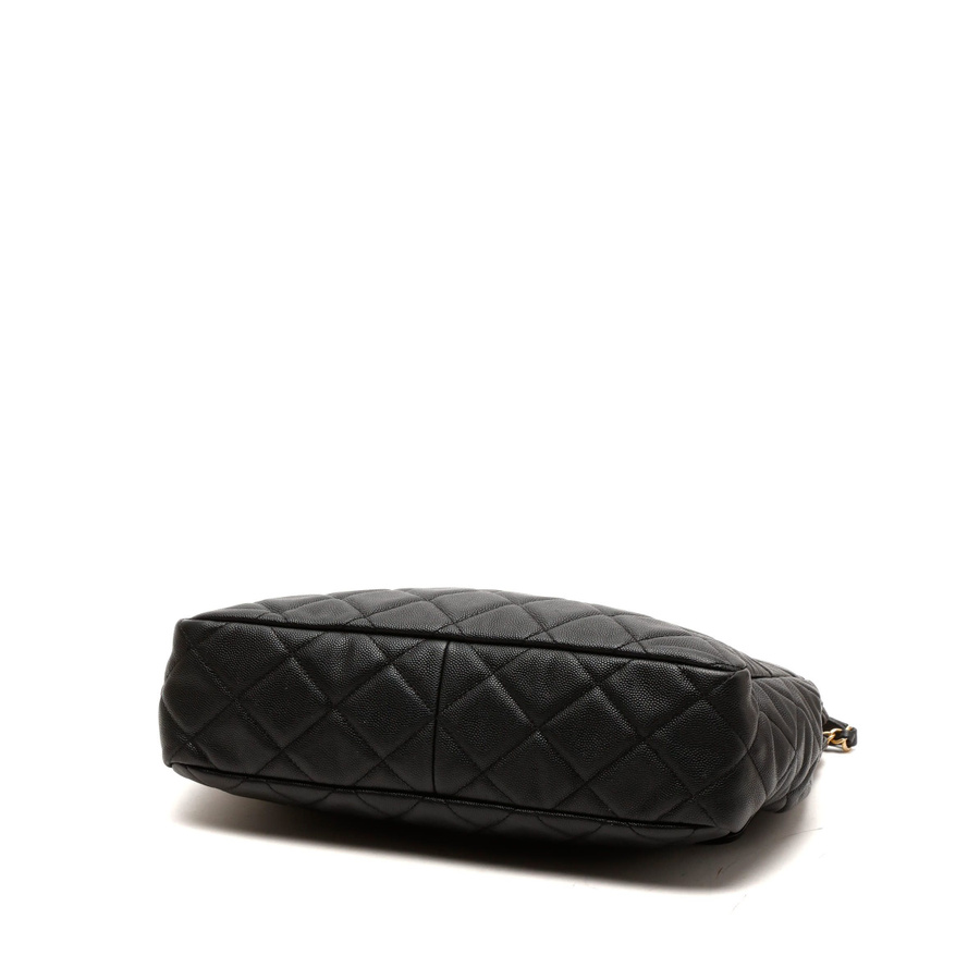 Chanel Caviar Large Wavy CC Bag