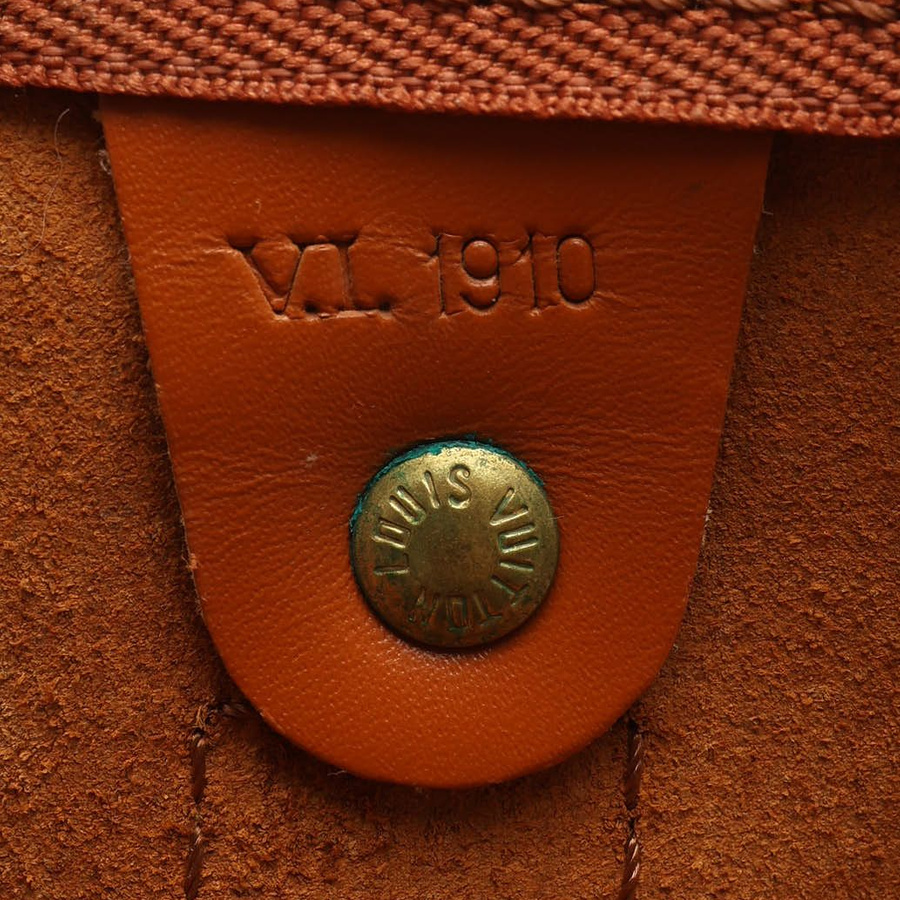 55966_70c801886f_file-square