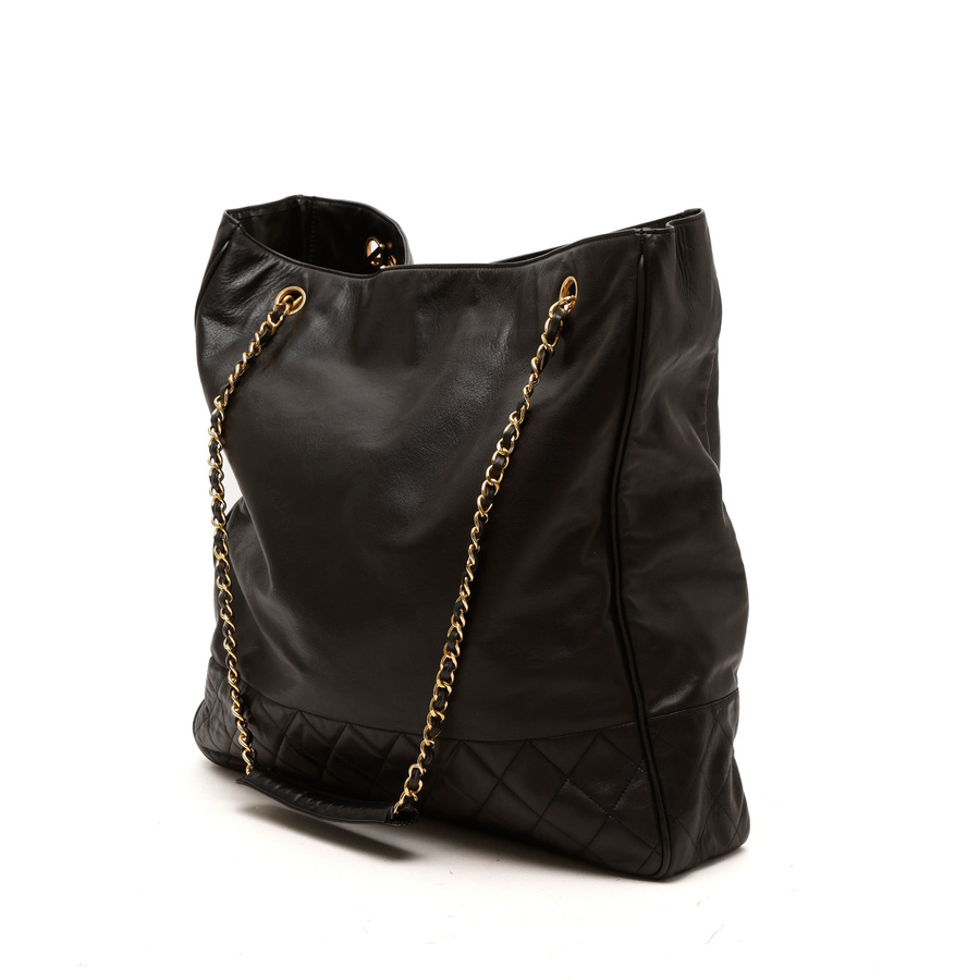 Chanel Chain Tote Bag