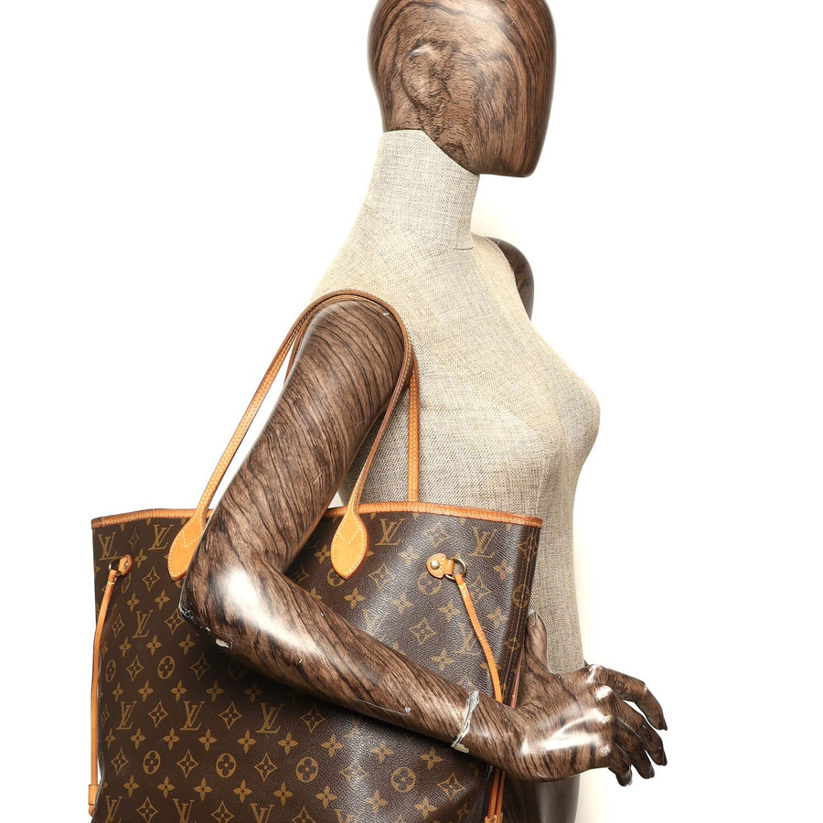 Louis Vuitton Monogram Neverfull MM Tote Bag