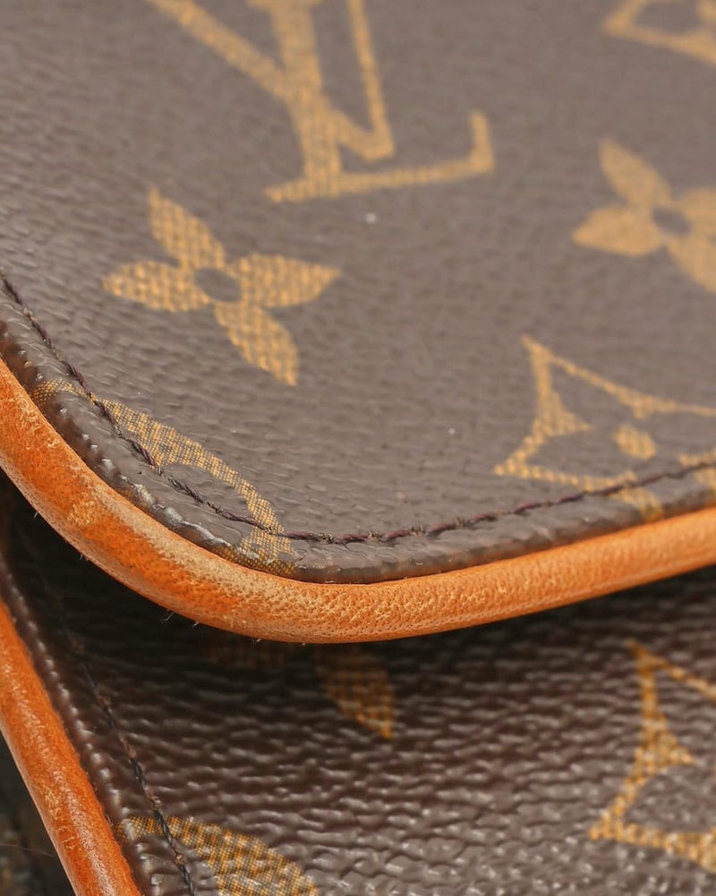 Louis Vuitton Monogram Pochette Twin GM Bag