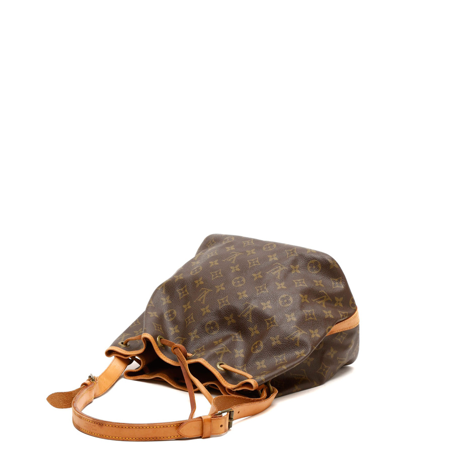 Louis Vuitton Monogram Noé Petit Bag