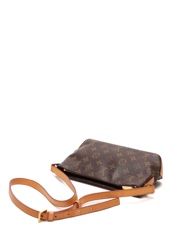 Louis Vuitton Monogram Trotteur Crossbody Bag