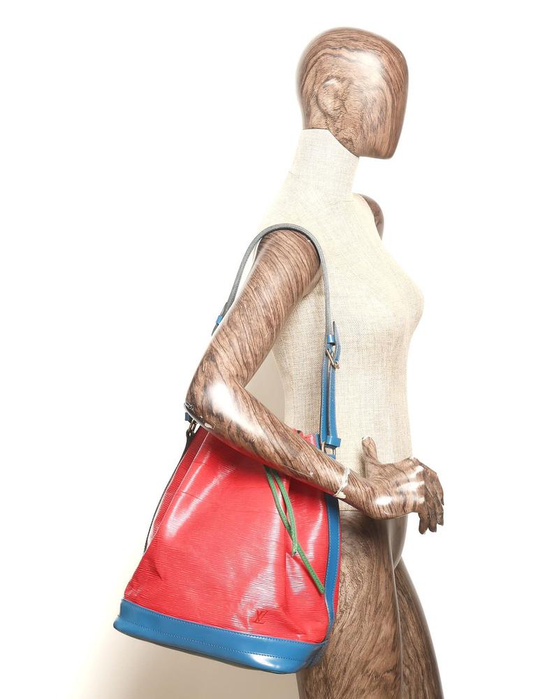 Louis Vuitton Epi Noé GM Bag