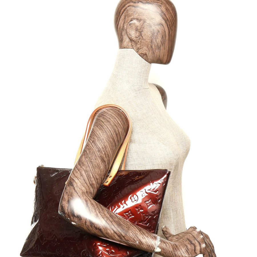 Louis Vuitton Vernis Bellevue MM Tote Bag
