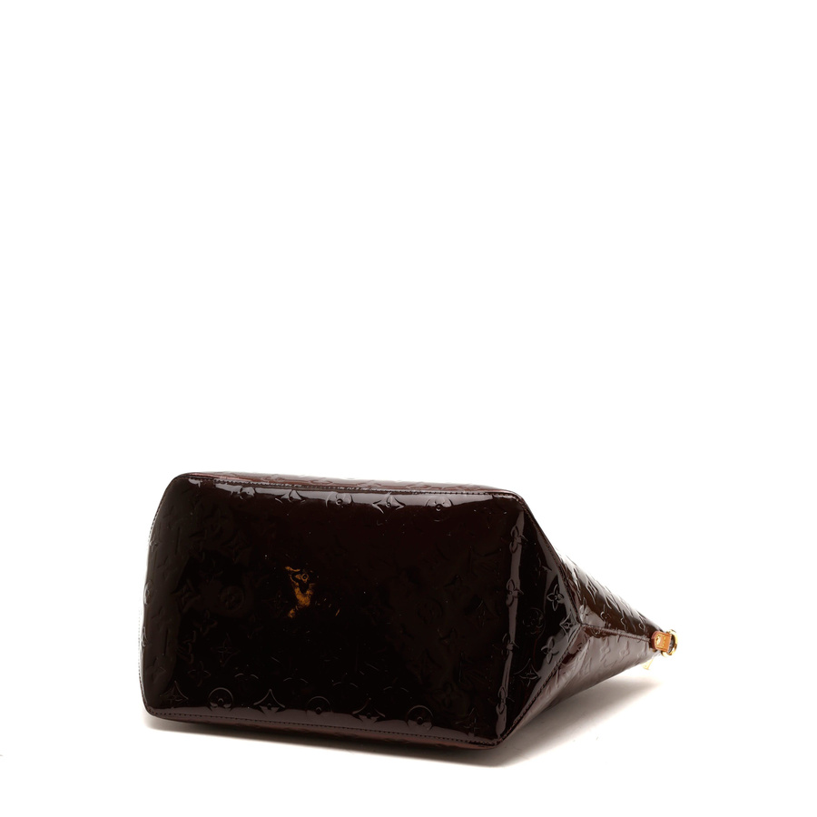 Louis Vuitton Vernis Bellevue MM Tote Bag