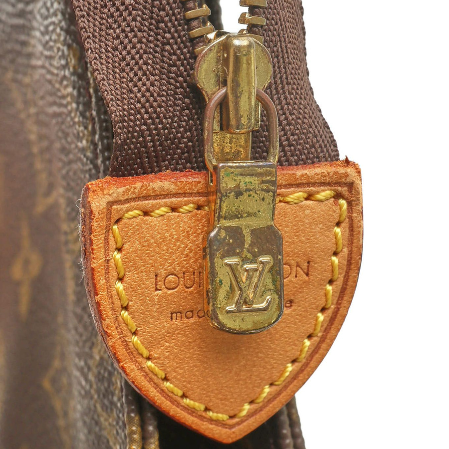 Louis Vuitton Monogram Poche Toilette 25