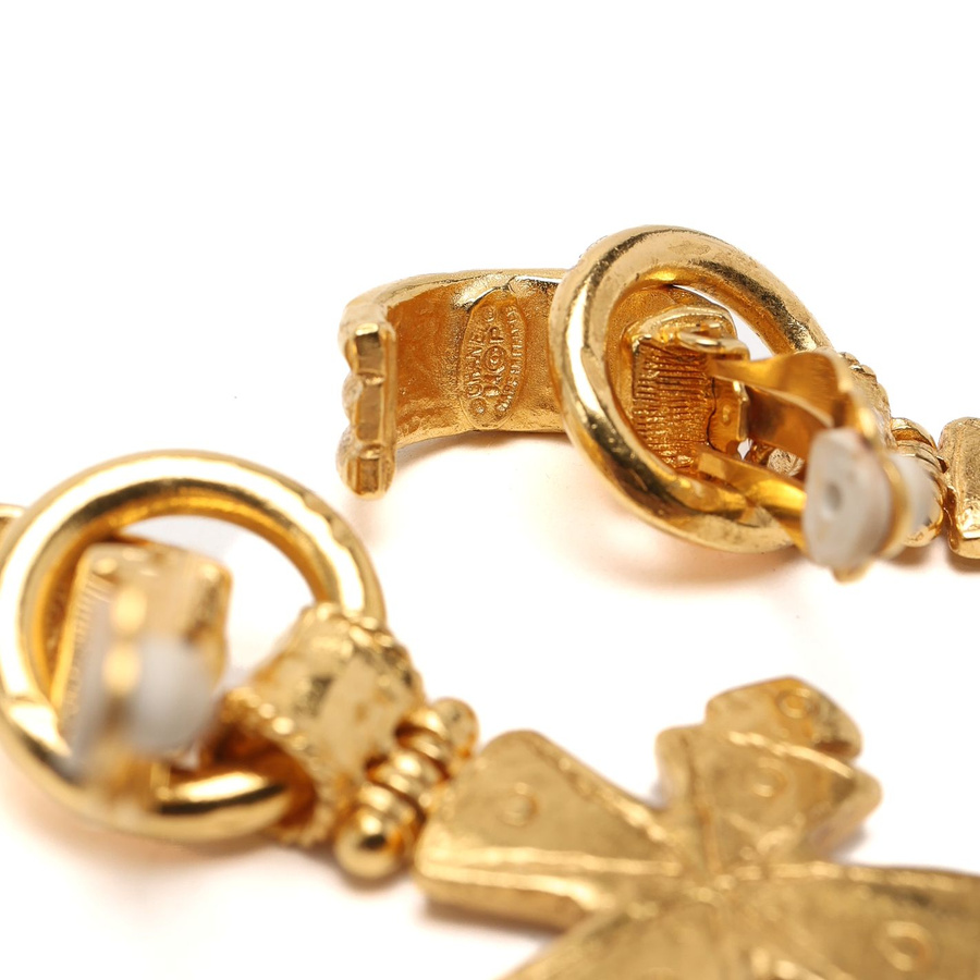 Chanel Clip-on Earrings