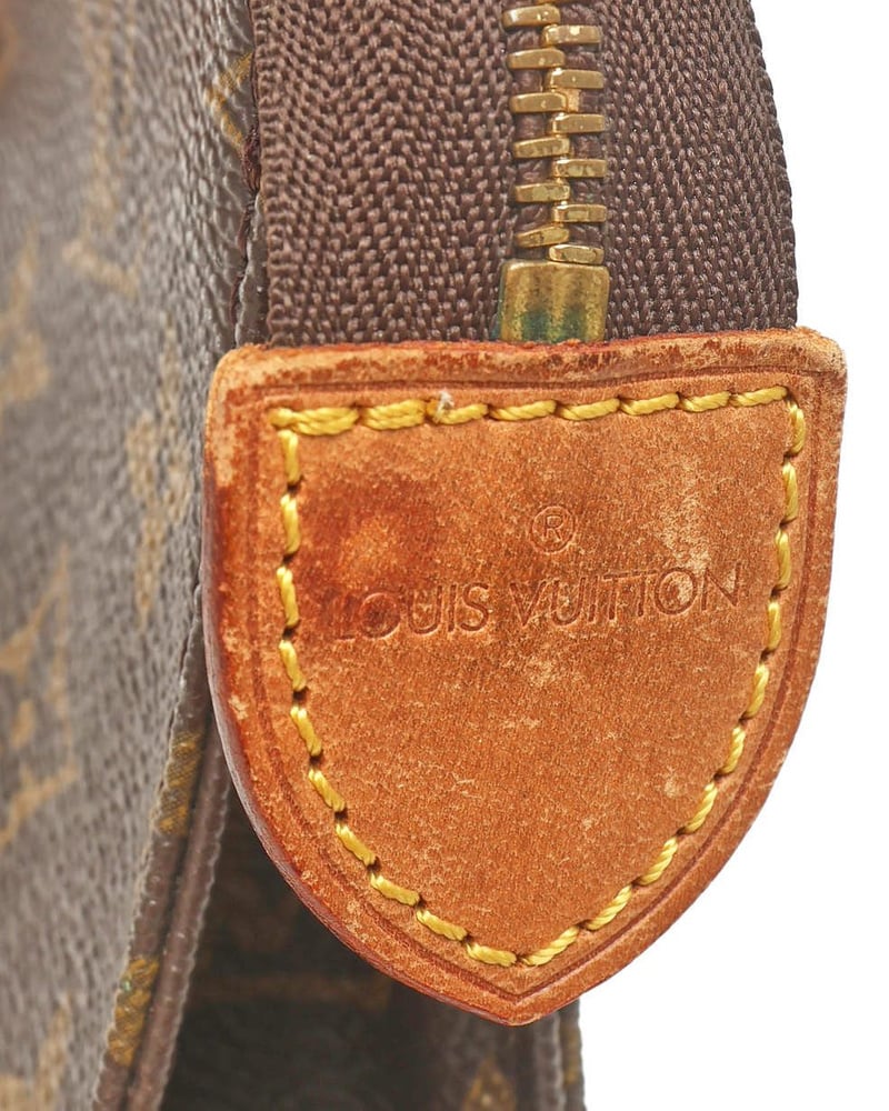 Louis Vuitton Monogram Poche Toilette 15 Pouch