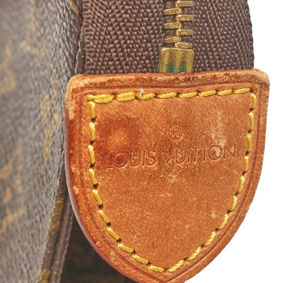 Louis Vuitton Monogram Poche Toilette 15 Pouch