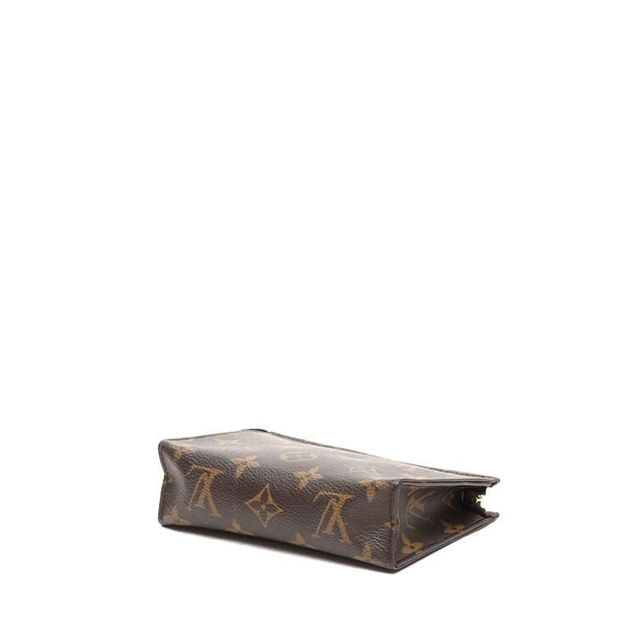 Louis Vuitton Monogram Toiletry Pouch 15