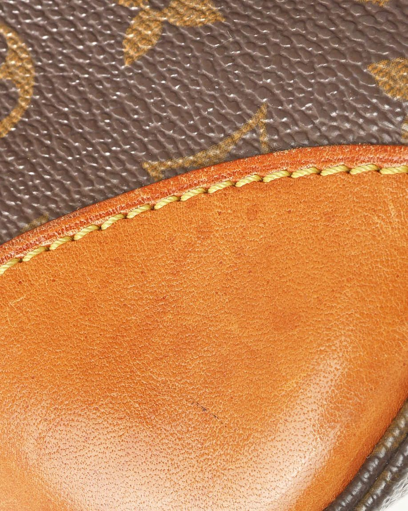 Louis Vuitton Monogram Boulogne 30 Bag
