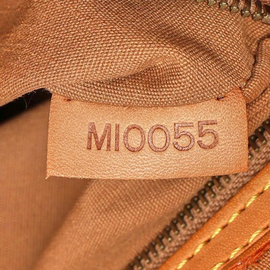Louis Vuitton Vernis Reade PM Bag