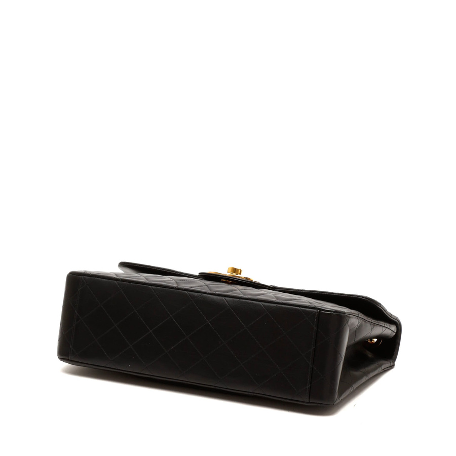 Chanel Classic Maxi Single Flap Bag