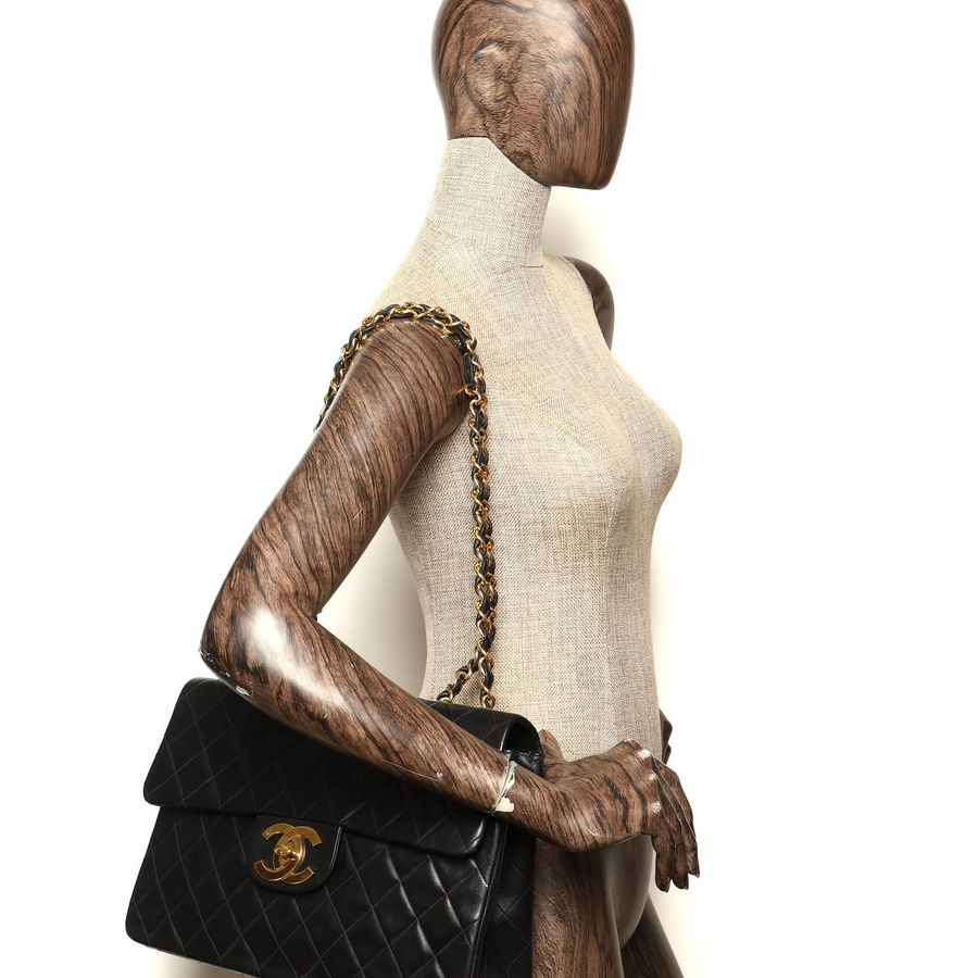 Chanel Classic Maxi Single Flap Bag
