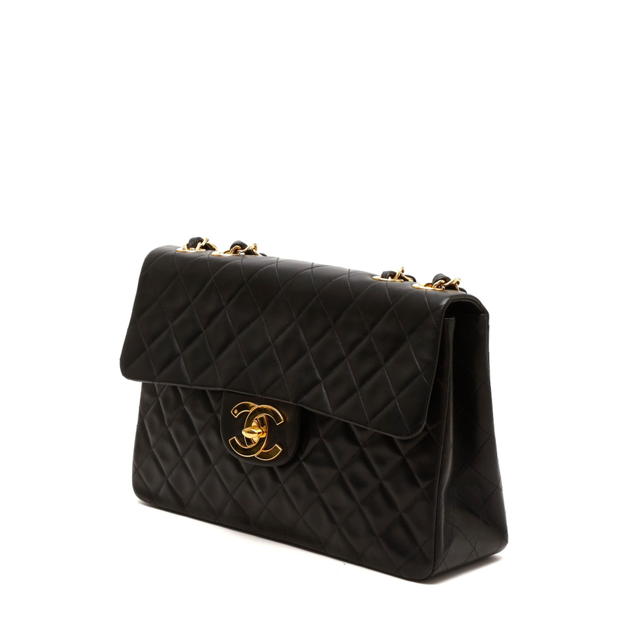 Chanel Classic Maxi Single Flap Bag