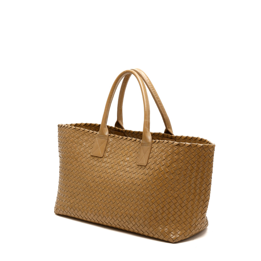 Bottega Veneta Patent Intrecciato Cabat MM Tote Bag