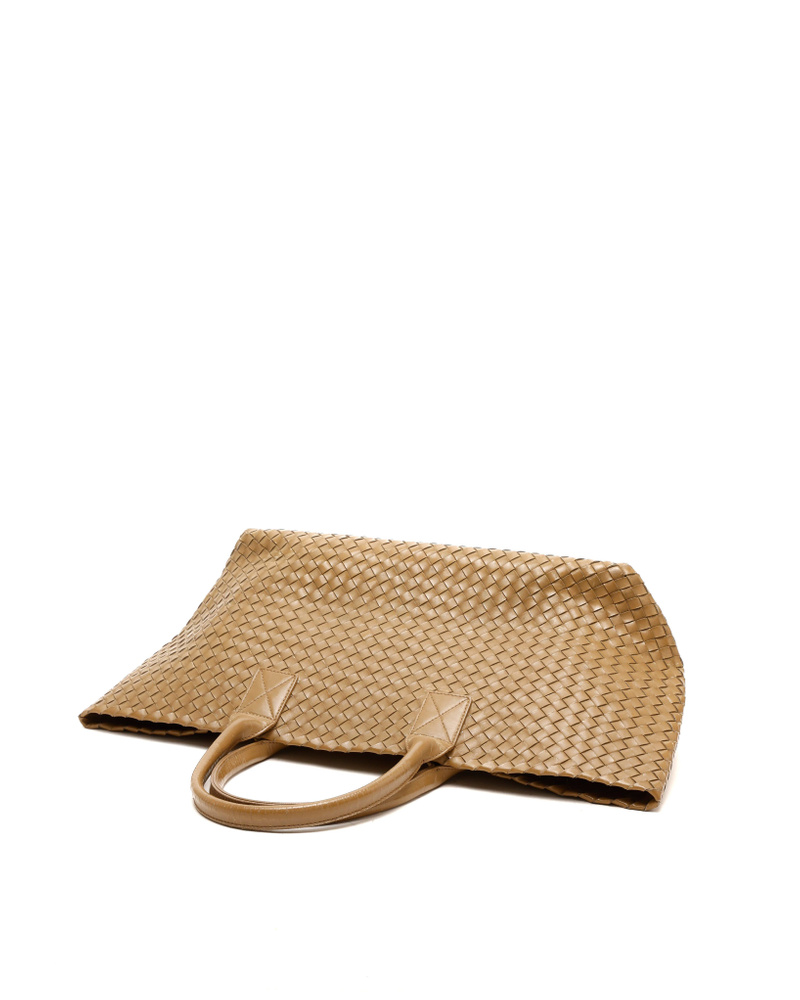Bottega Veneta Patent Intrecciato Cabat MM Tote Bag