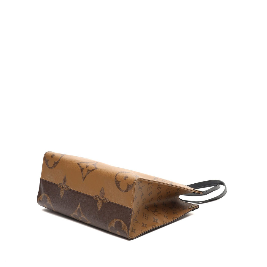 Louis Vuitton Giant Monogram On The Go MM Bag