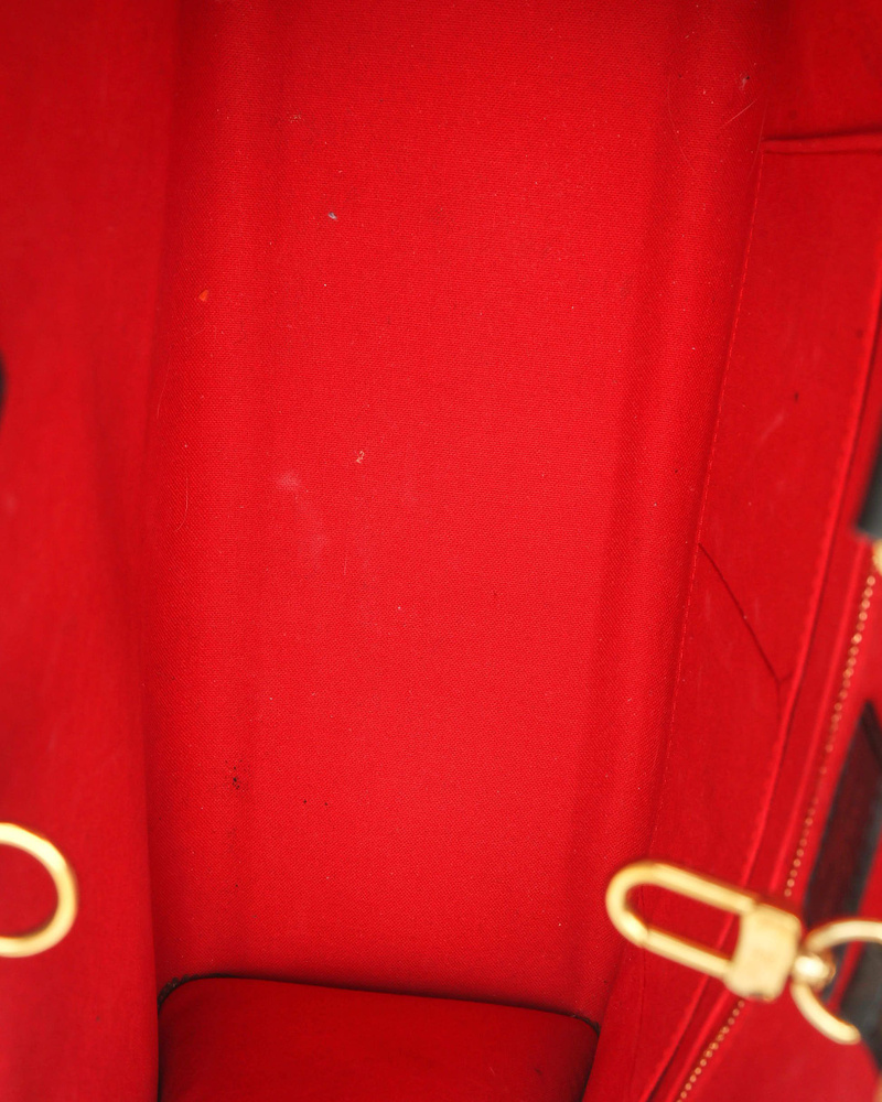 Louis Vuitton Giant Monogram On The Go MM Bag