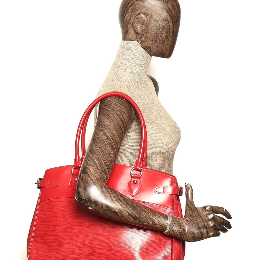 Louis Vuitton Epi Passy GM Bag