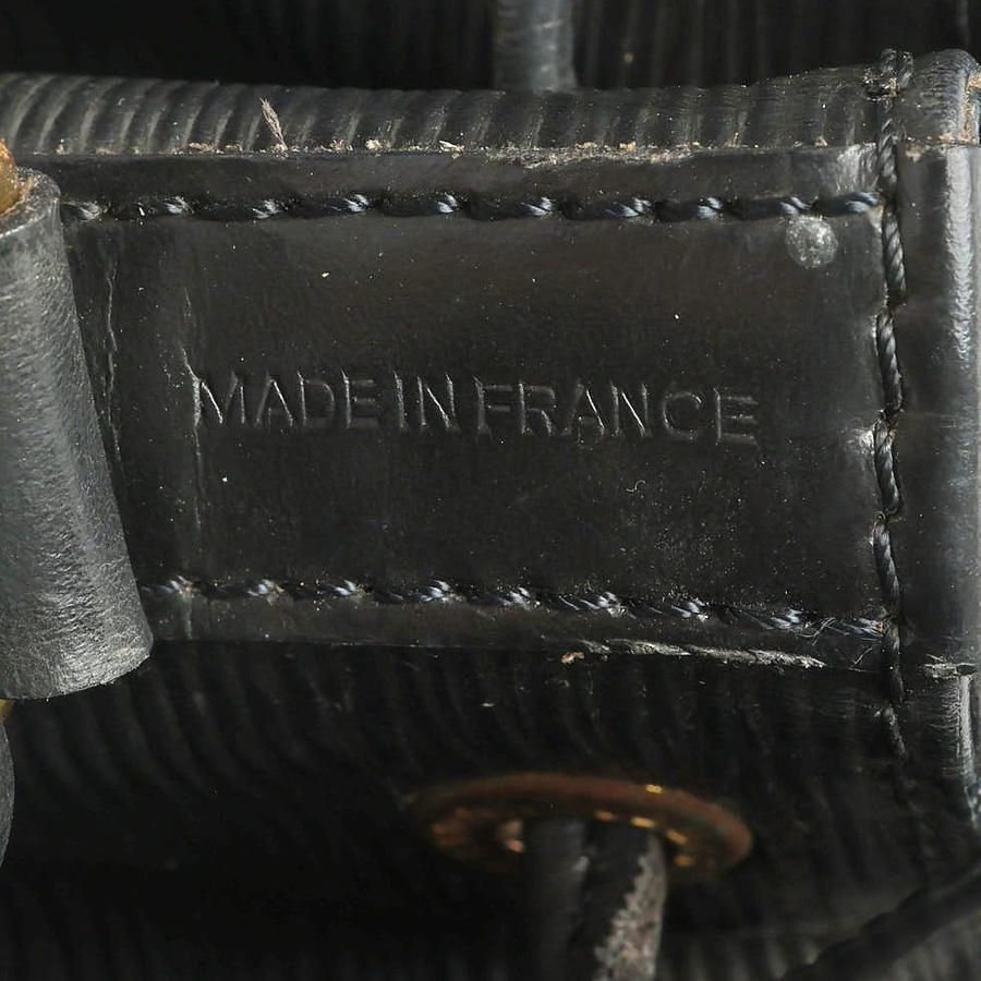 Louis Vuitton Epi Noé Petit Bag