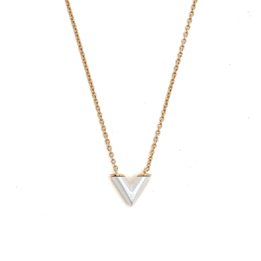 Louis Vuitton Essential V Necklace