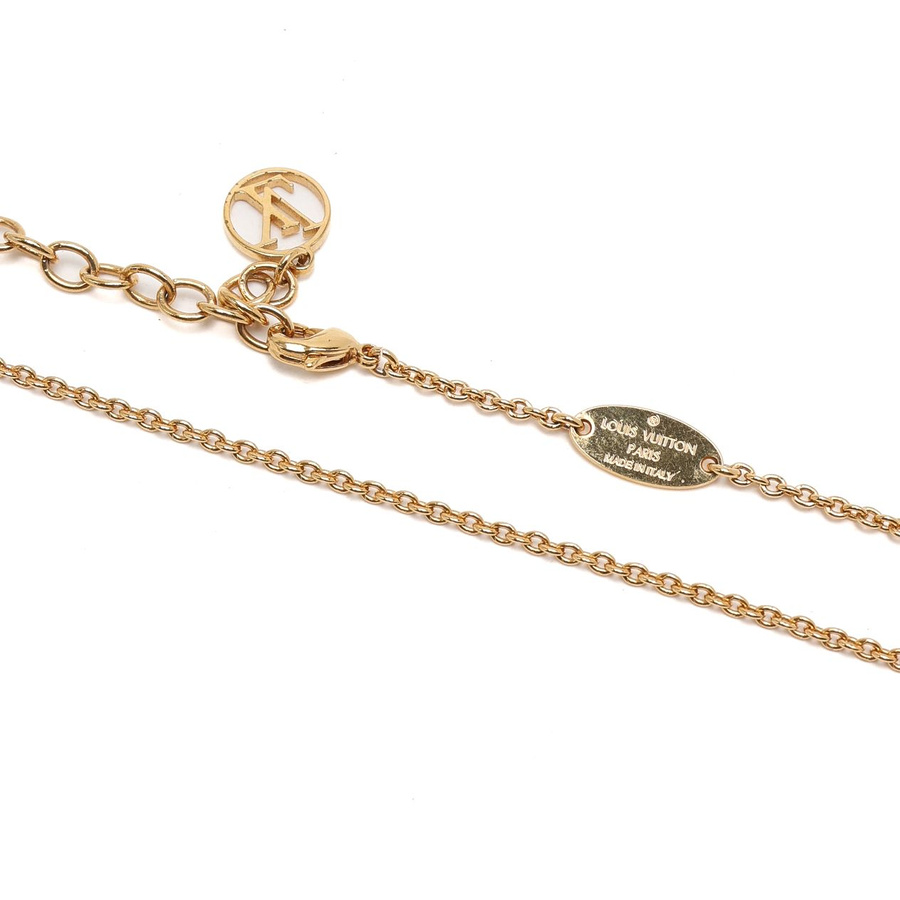 Louis Vuitton Essential V Necklace