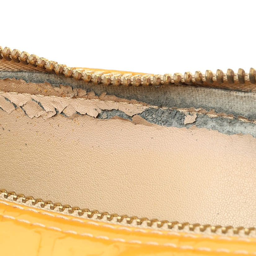 Louis Vuitton Vernis Papillon Bag