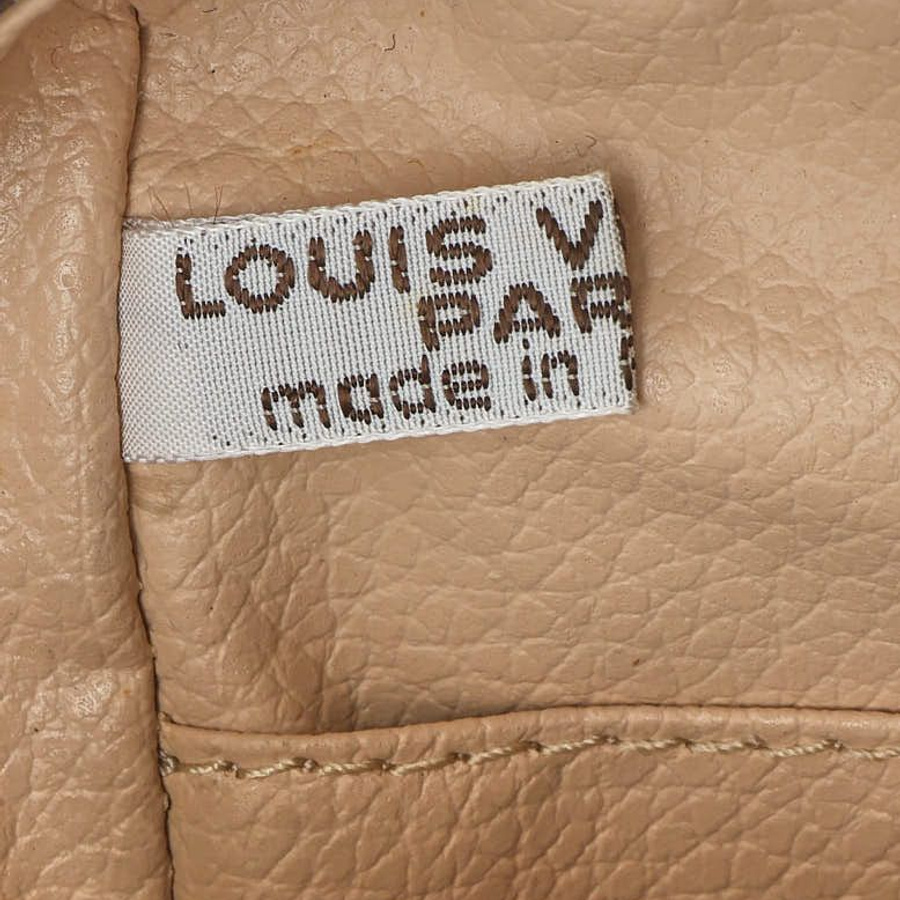 Louis Vuitton Monogram Trousse Toilette 18