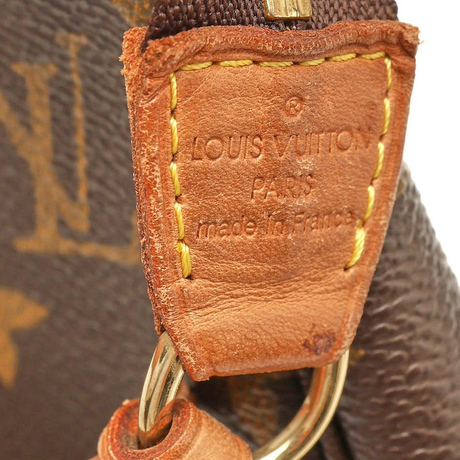 Louis Vuitton Monogram Pochette Accessoires Bag