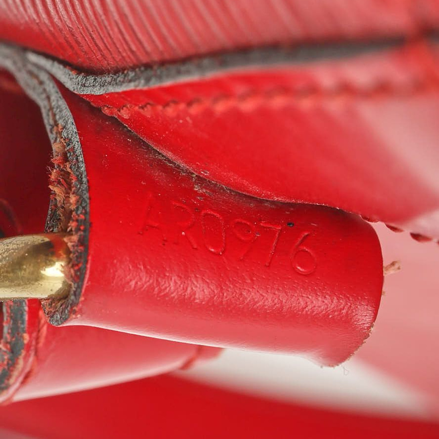 Louis Vuitton Epi Petit Noé Bag