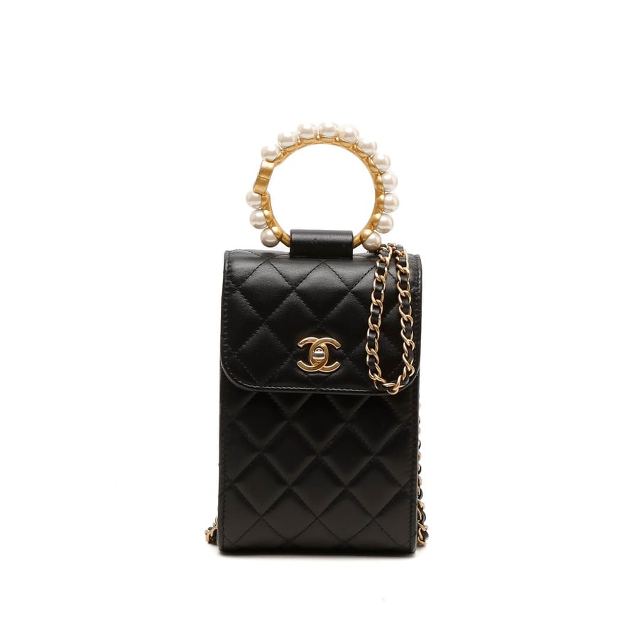 Chanel Pearl Crown Phone Holder