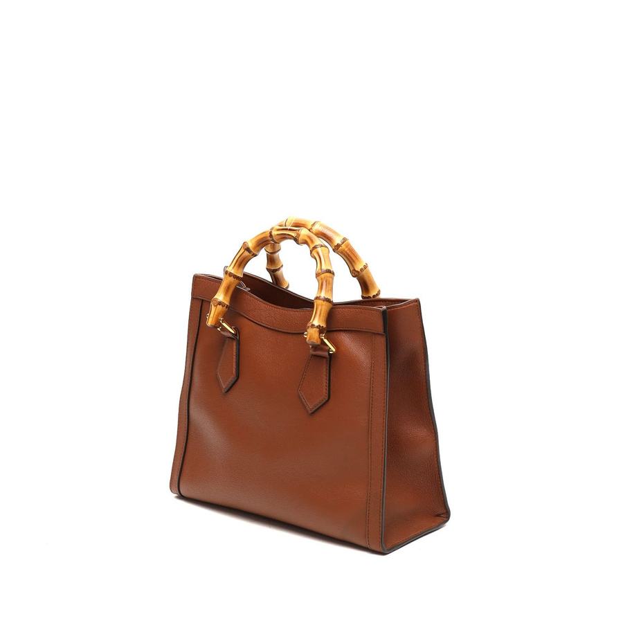 Gucci Medium Diana Bag