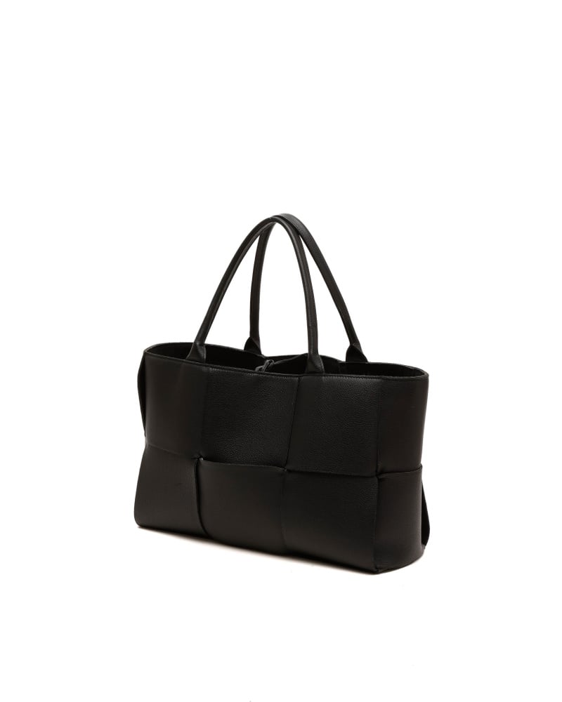 Bottega Veneta Medium Arco Bag