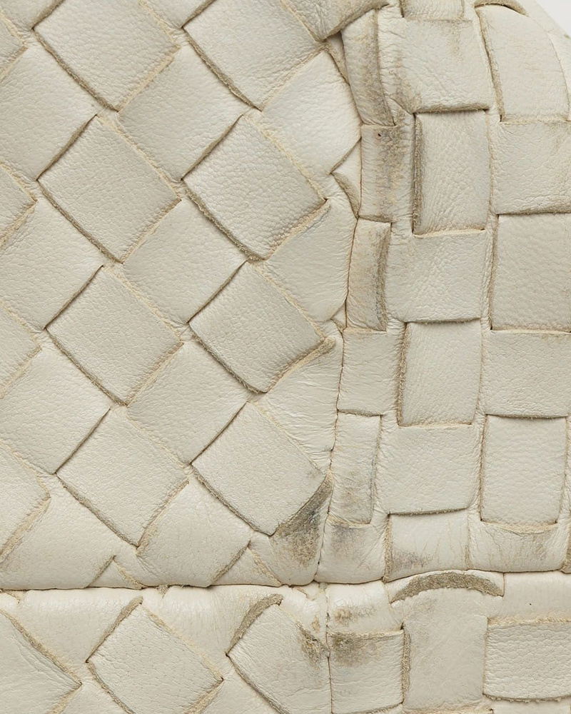 Bottega Veneta Intrecciato Capri Medium Tote Bag
