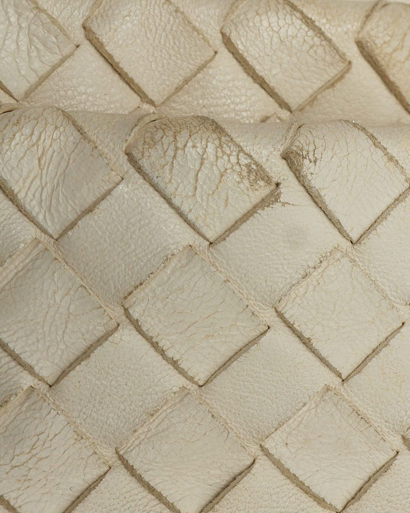 Bottega Veneta Intrecciato Capri Medium Tote Bag