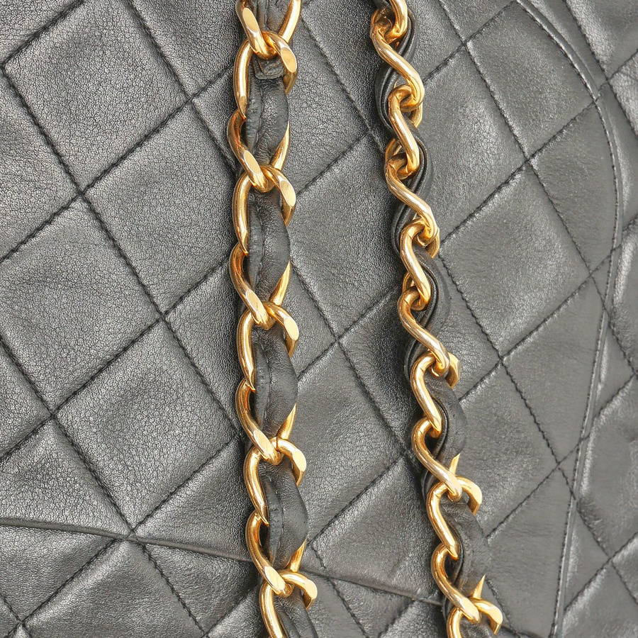 Chanel Classic Maxi Single Flap Bag
