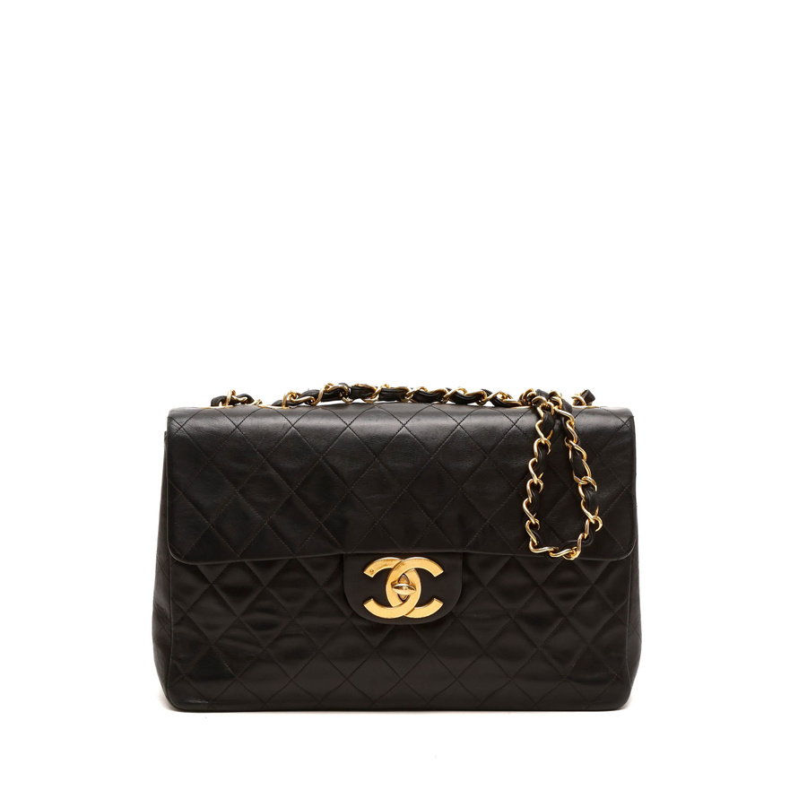 Chanel Classic Maxi Single Flap Bag