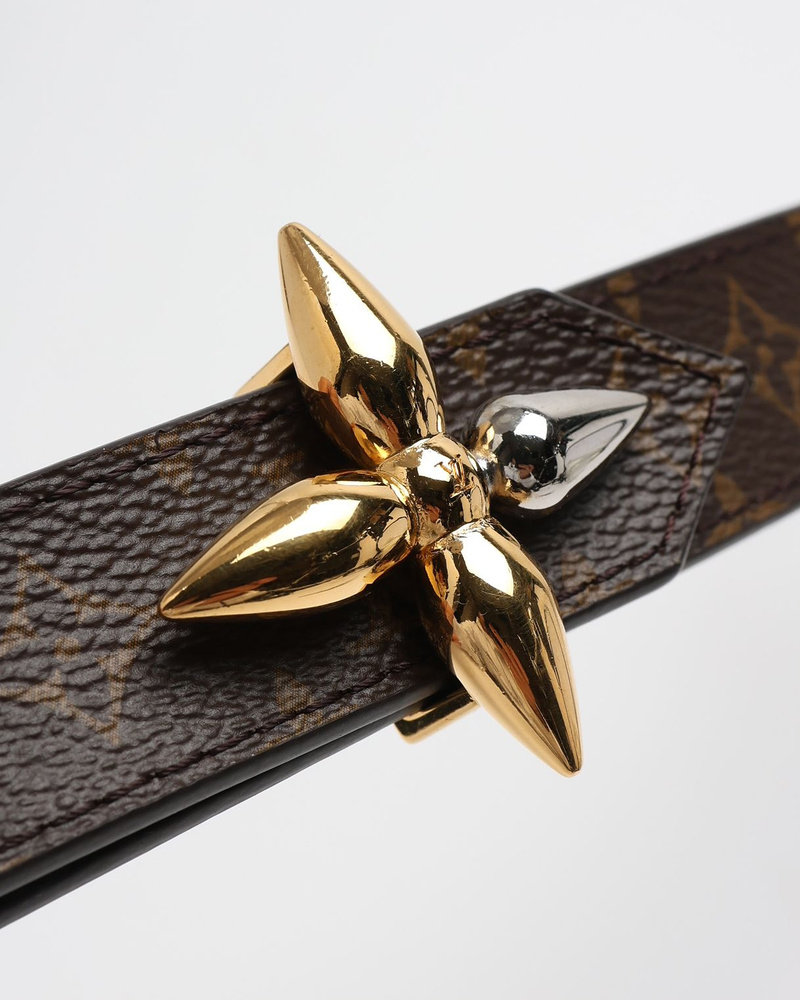 Louis Vuitton Pretty LV Reversible Belt, Size 85