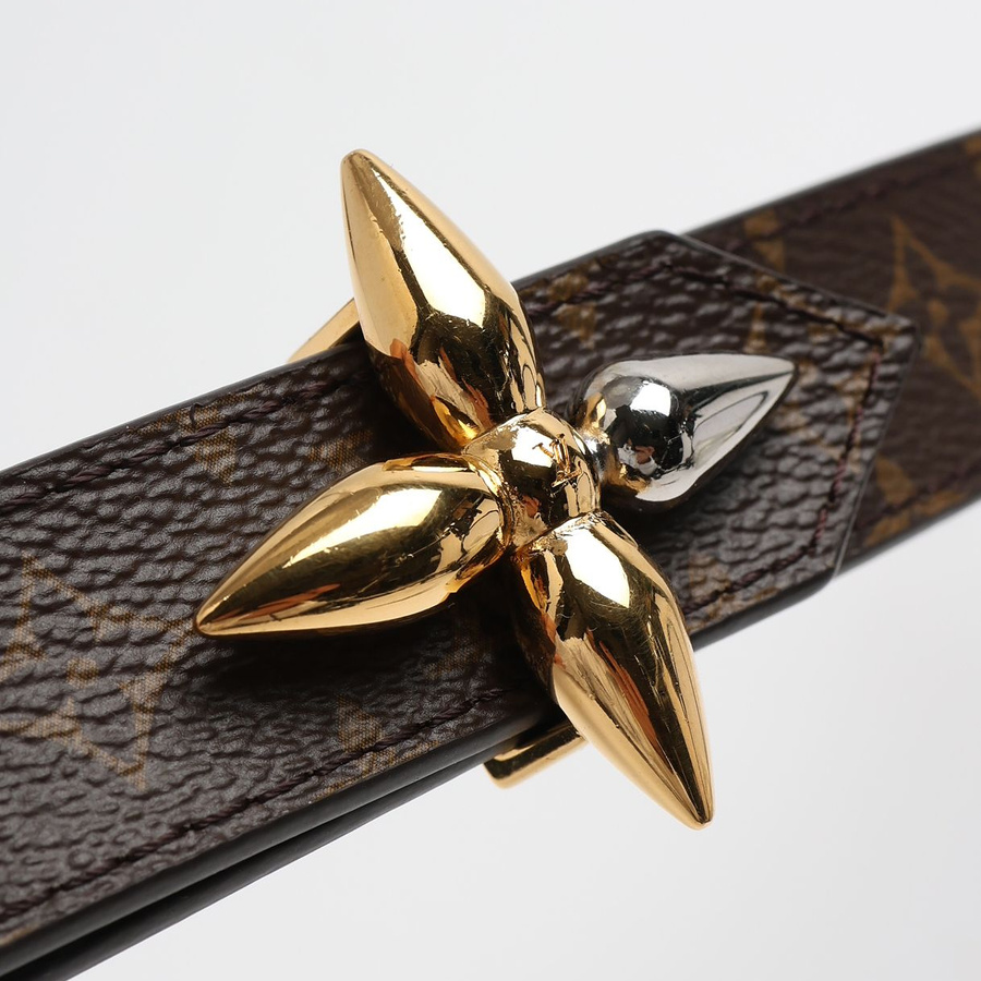 Louis Vuitton Pretty LV Reversible Belt, Size 85
