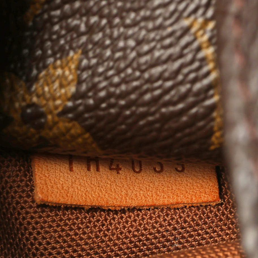 Louis Vuitton Monogram Totally MM Bag